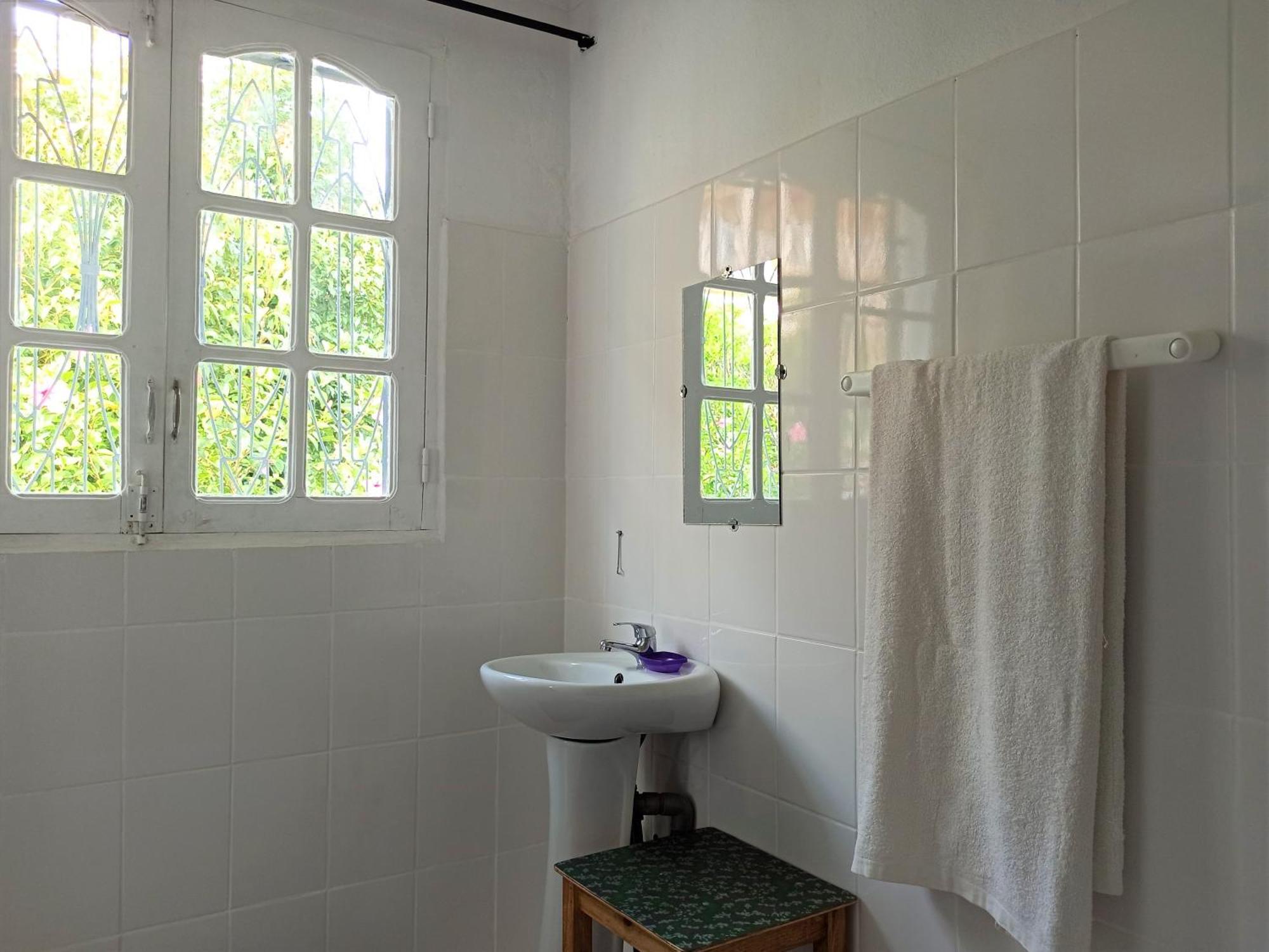 Chez Jeanne Chambre D'Hote Antananarivo Exteriör bild