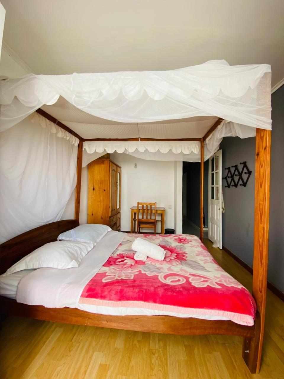 Chez Jeanne Chambre D'Hote Antananarivo Exteriör bild